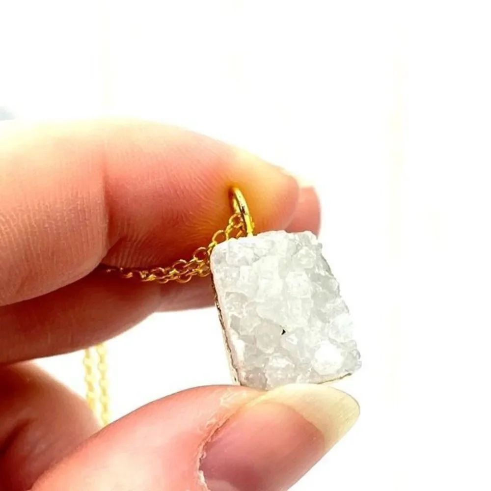 Natural quartz crystal stone druzy cube raw specimen necklace 20” gold tone chai